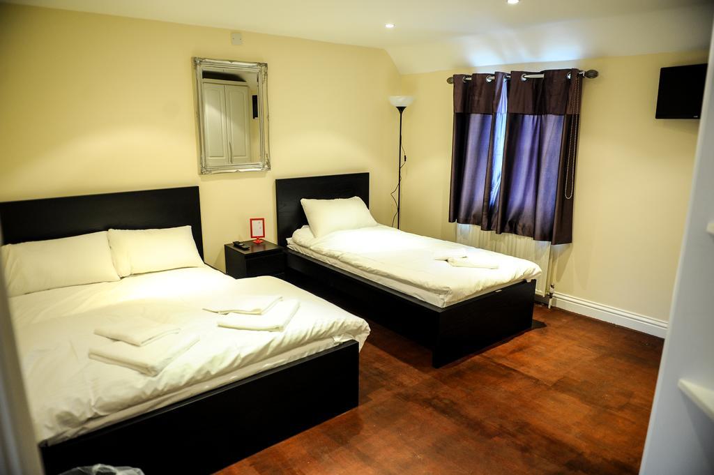 The Greyhound Cottage Chigwell Eksteriør bilde