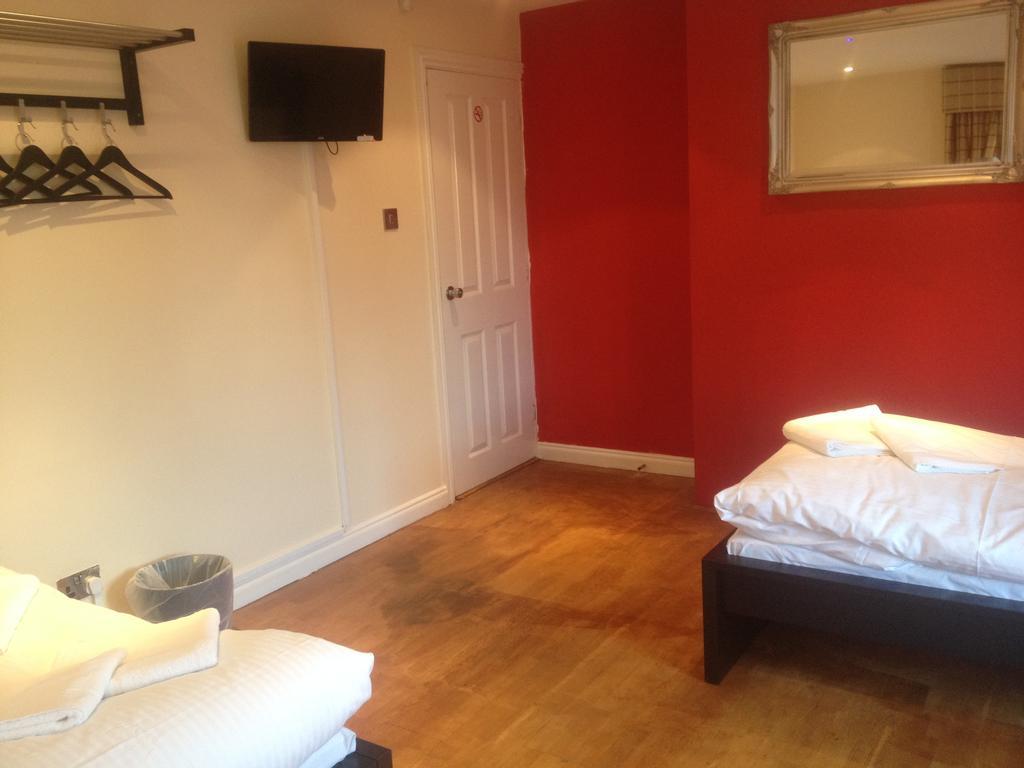 The Greyhound Cottage Chigwell Eksteriør bilde