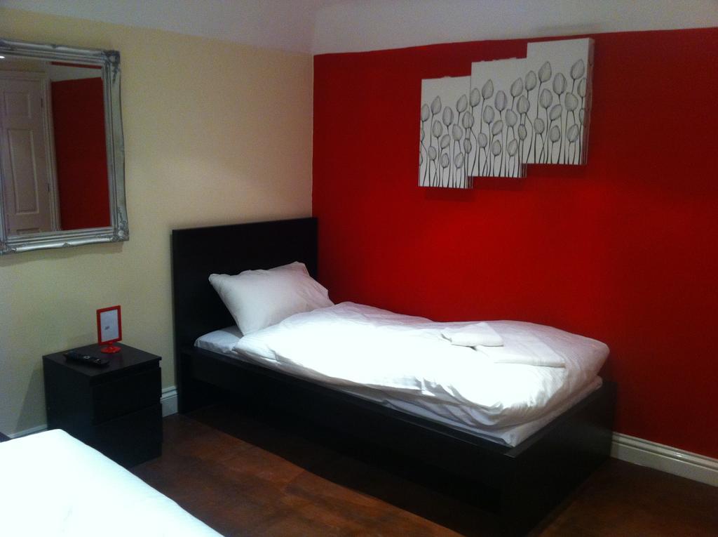 The Greyhound Cottage Chigwell Rom bilde