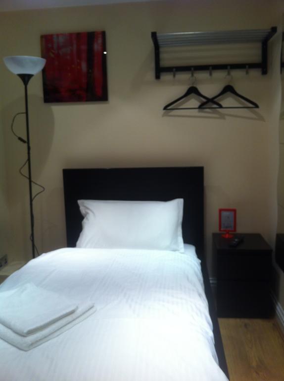 The Greyhound Cottage Chigwell Rom bilde