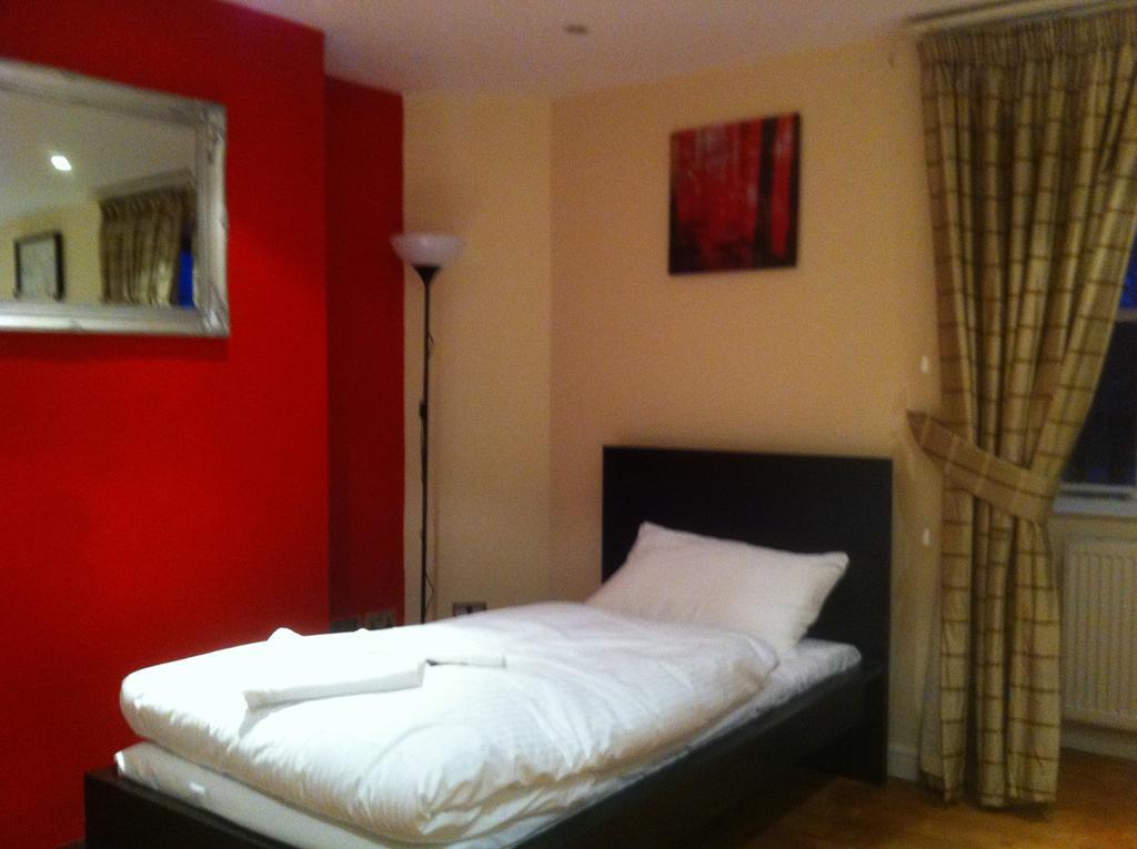 The Greyhound Cottage Chigwell Rom bilde